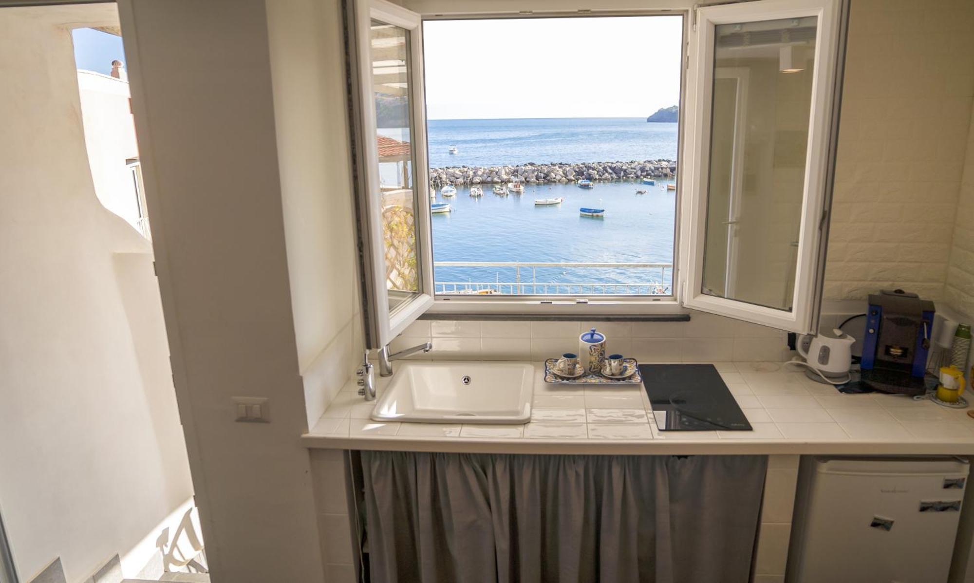 Apartamento La Terrazza Di Maria Procida Exterior foto